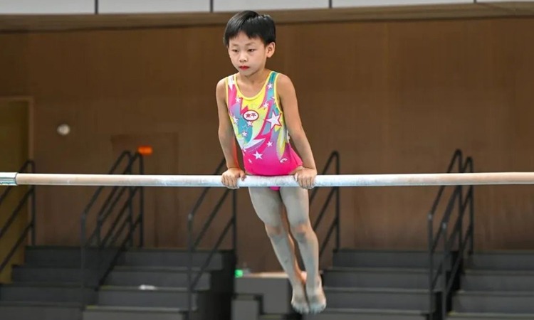 匹兹堡海盗新星保罗·斯肯斯（Paul Skenes）在 2024 年首秀狂飙 100 迈，预定未来赛扬奖